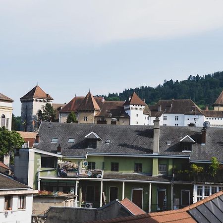 Le Duplex Vaugelas Atypique En Plein Centre Ville Annecy Luaran gambar
