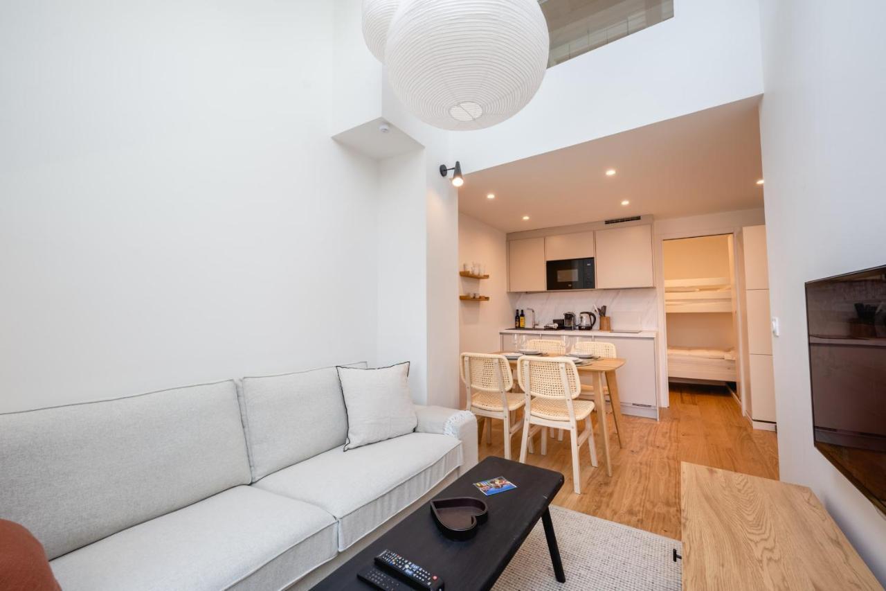 Le Duplex Vaugelas Atypique En Plein Centre Ville Annecy Luaran gambar