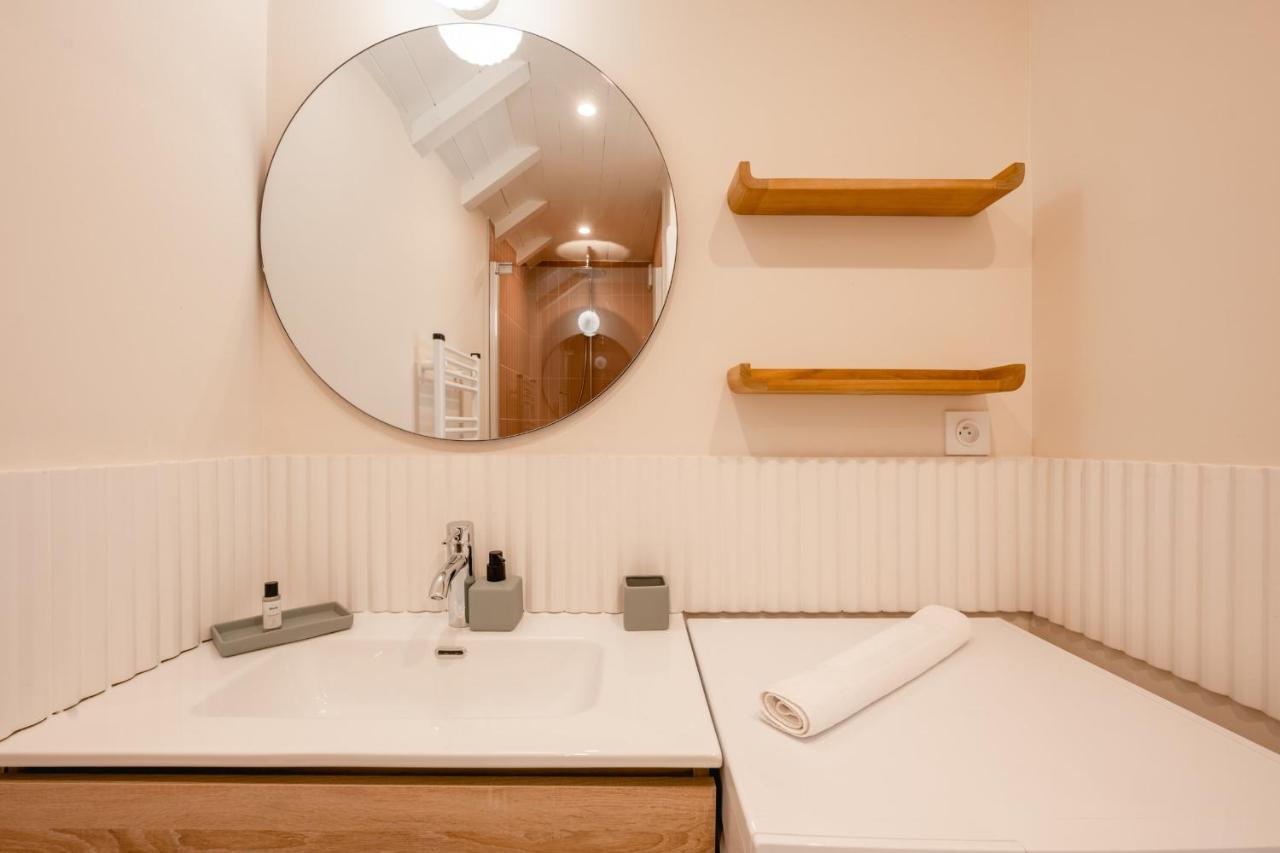 Le Duplex Vaugelas Atypique En Plein Centre Ville Annecy Luaran gambar